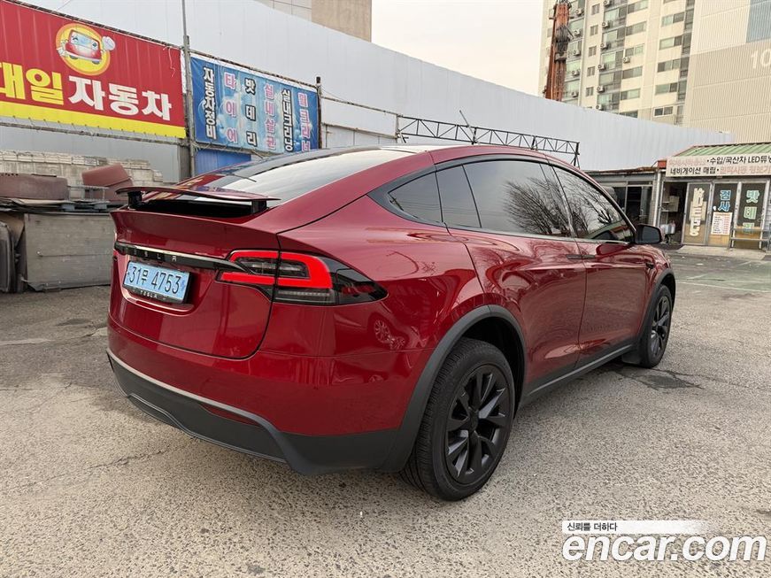 Tesla Model X 2023