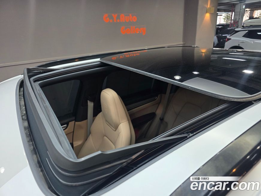 Porsche Cayenne 2023