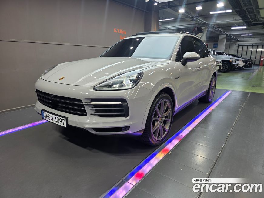 Porsche Cayenne 2023
