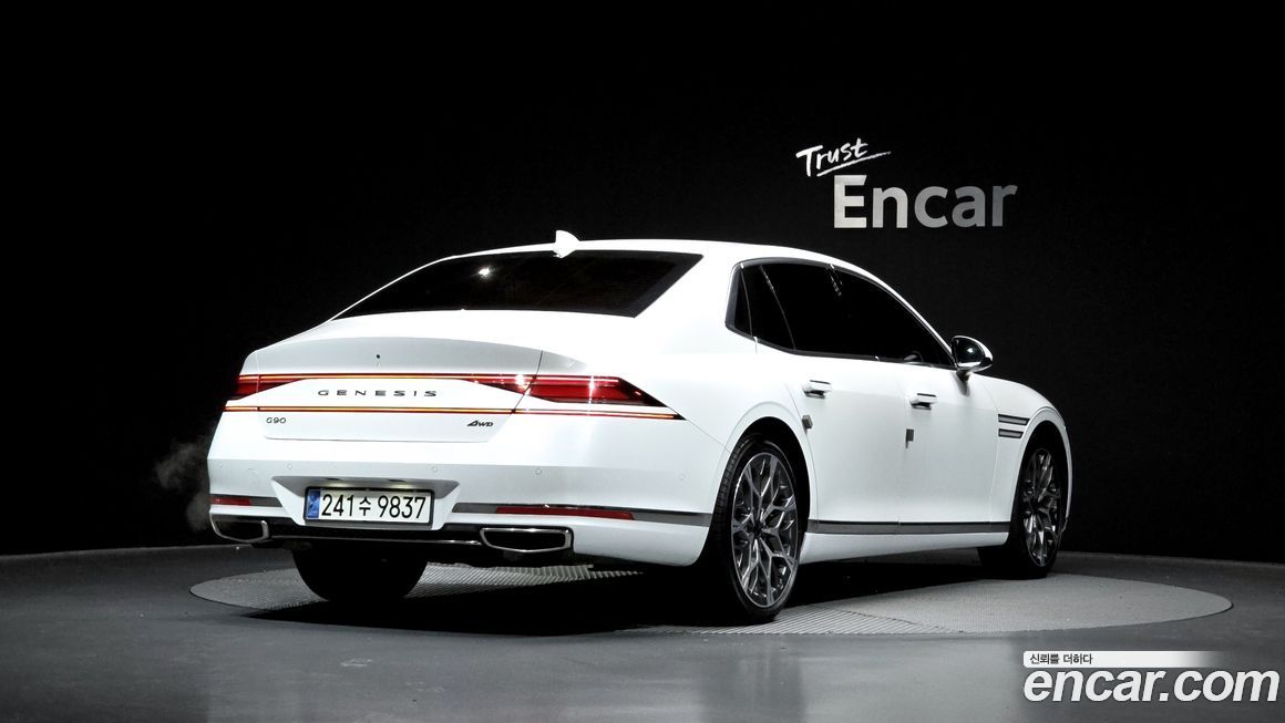 Genesis G90 2024