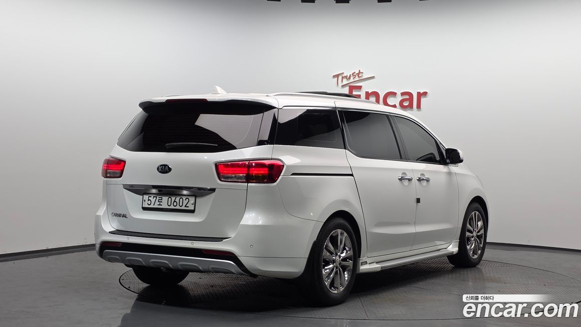 Kia Canival 2016
