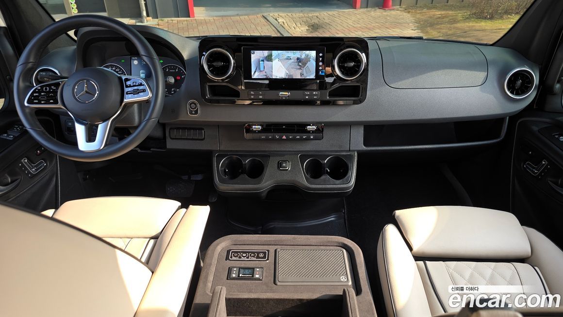 Mercedes-Benz Sprinter 2024