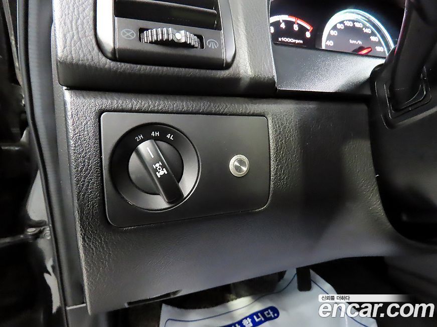 KG_Mobility_Ssangyong Rexton 2013