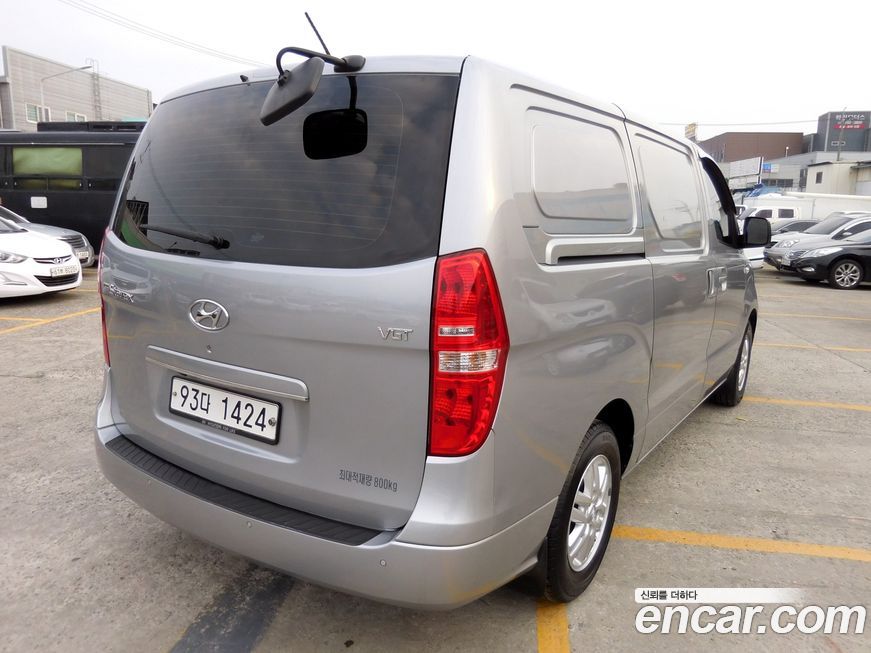 Hyundai Starex 2019