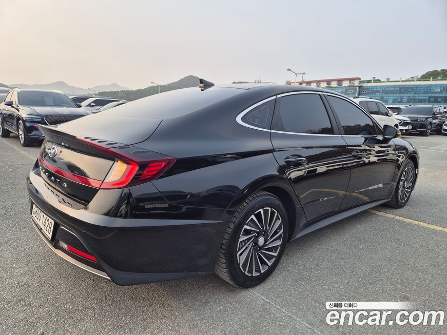 Hyundai Sonata 2022