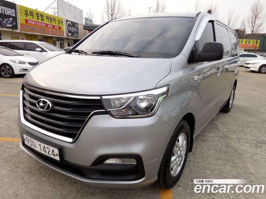 Hyundai Starex 2019