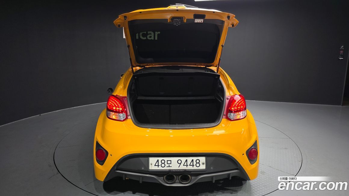 Hyundai Veloster 2015