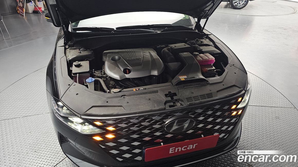 Hyundai Grandeur 2021