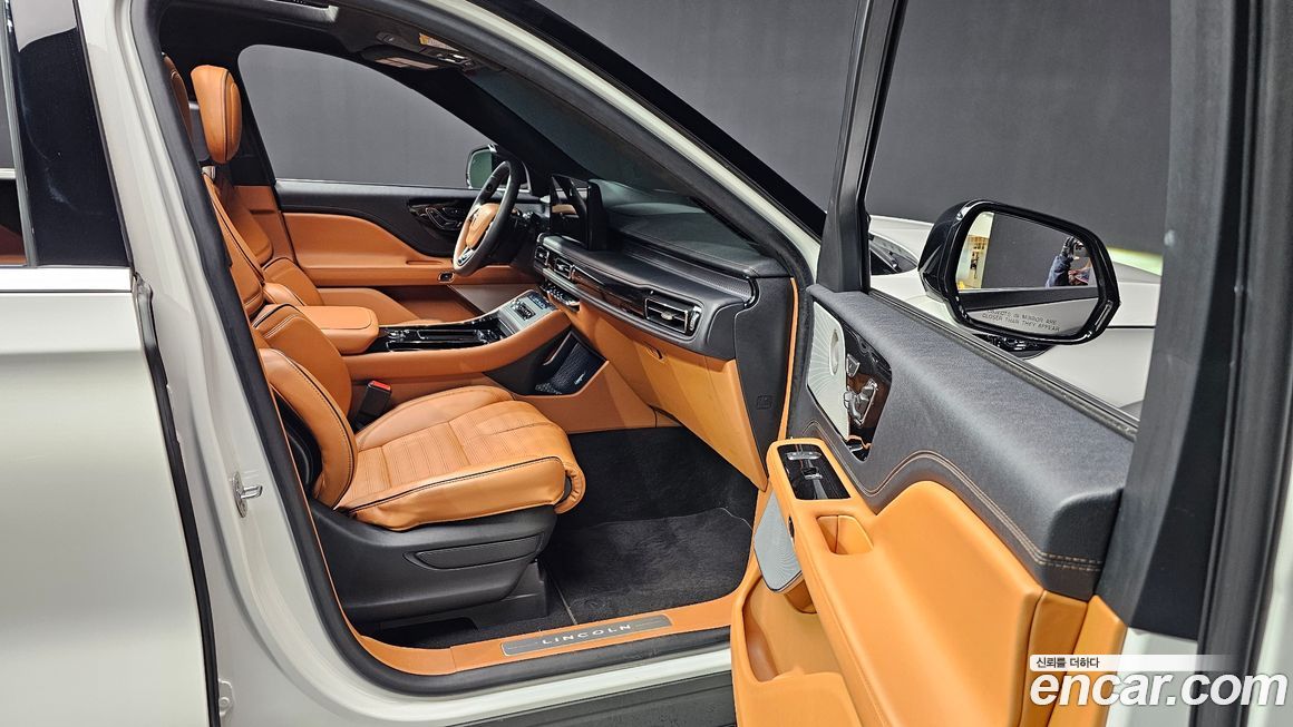 Lincoln Aviator 2025