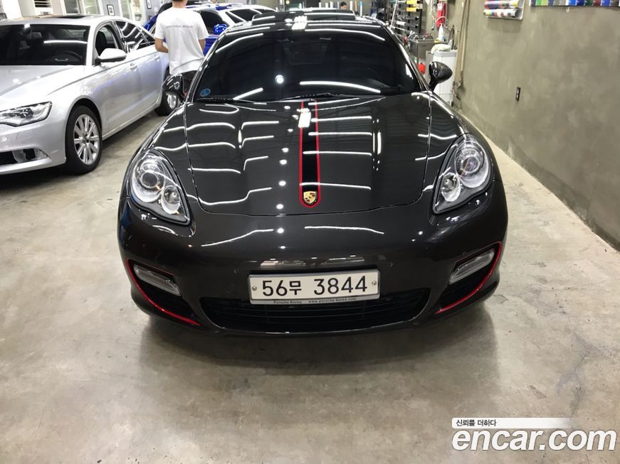 Porsche Panamera 2012