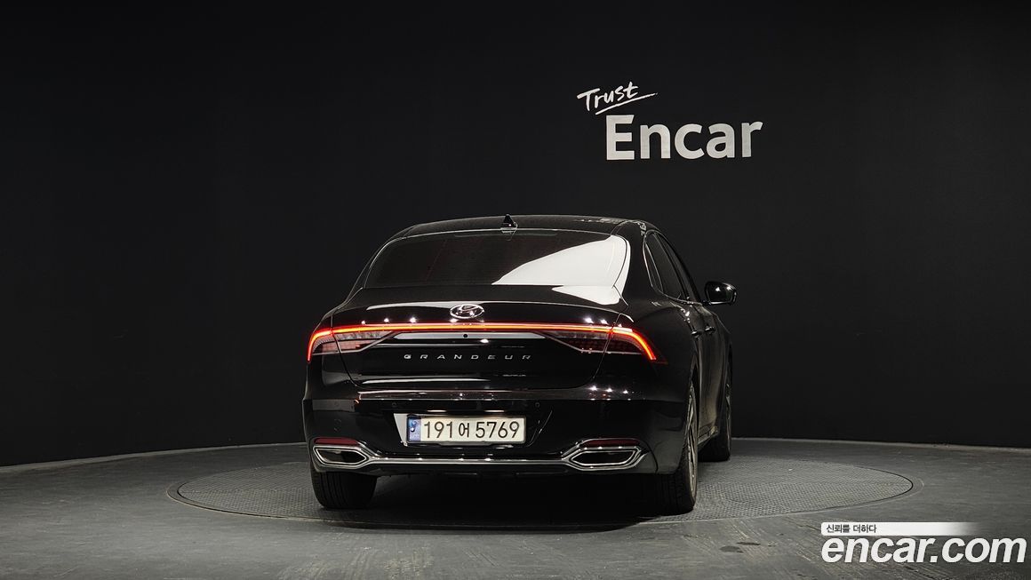 Hyundai Grandeur 2021