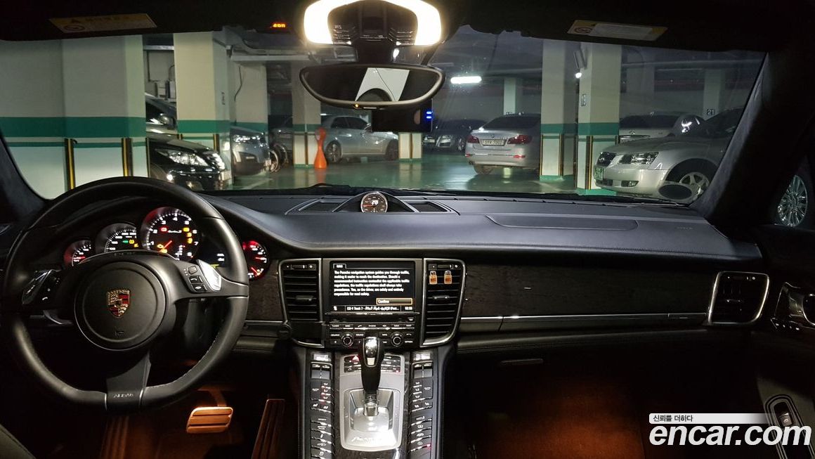 Porsche Panamera 2012