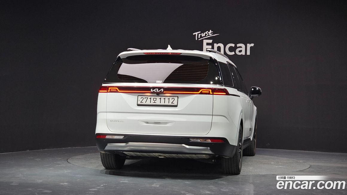 Kia Canival 2023
