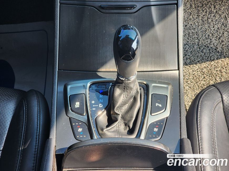 Hyundai Grandeur 2013