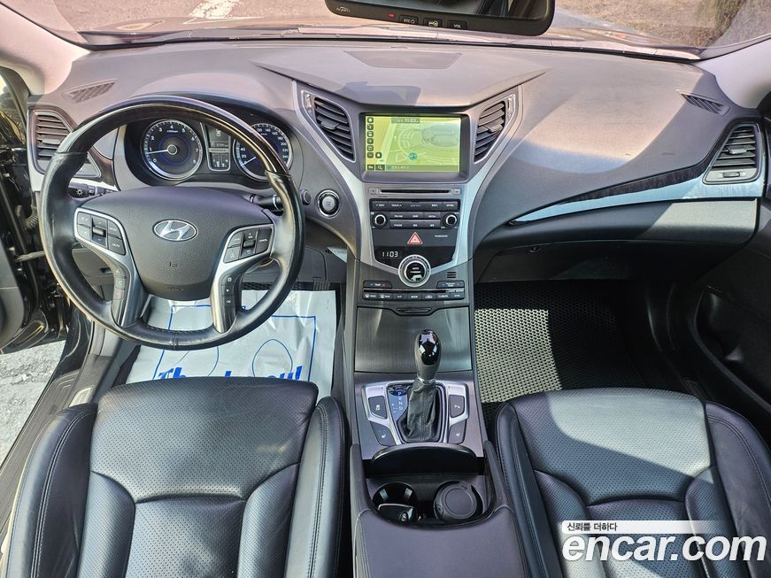 Hyundai Grandeur 2016