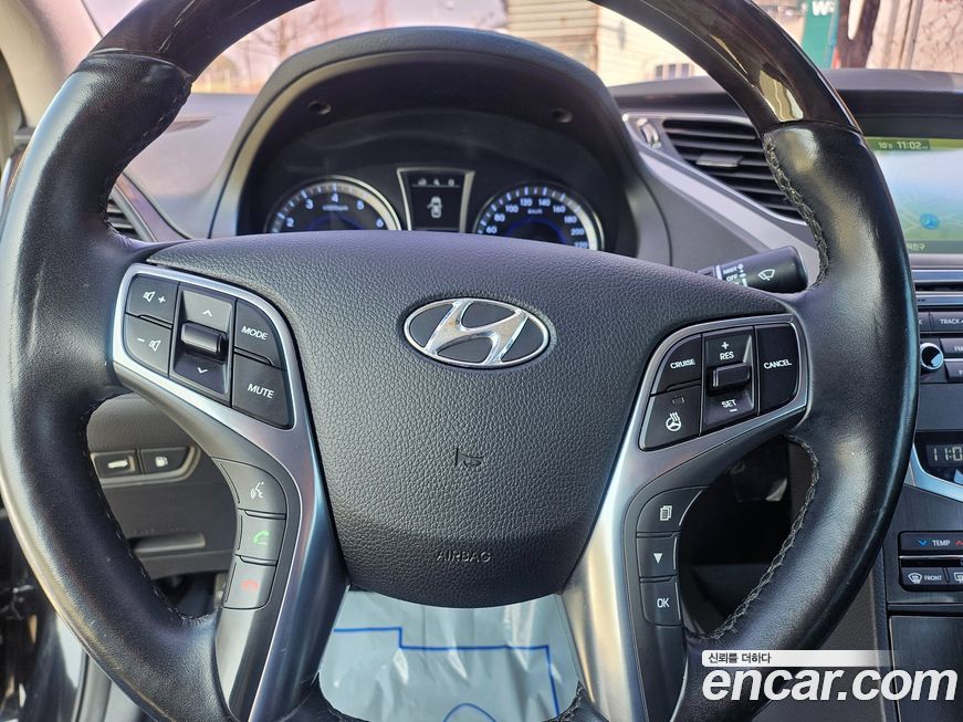 Hyundai Grandeur 2016