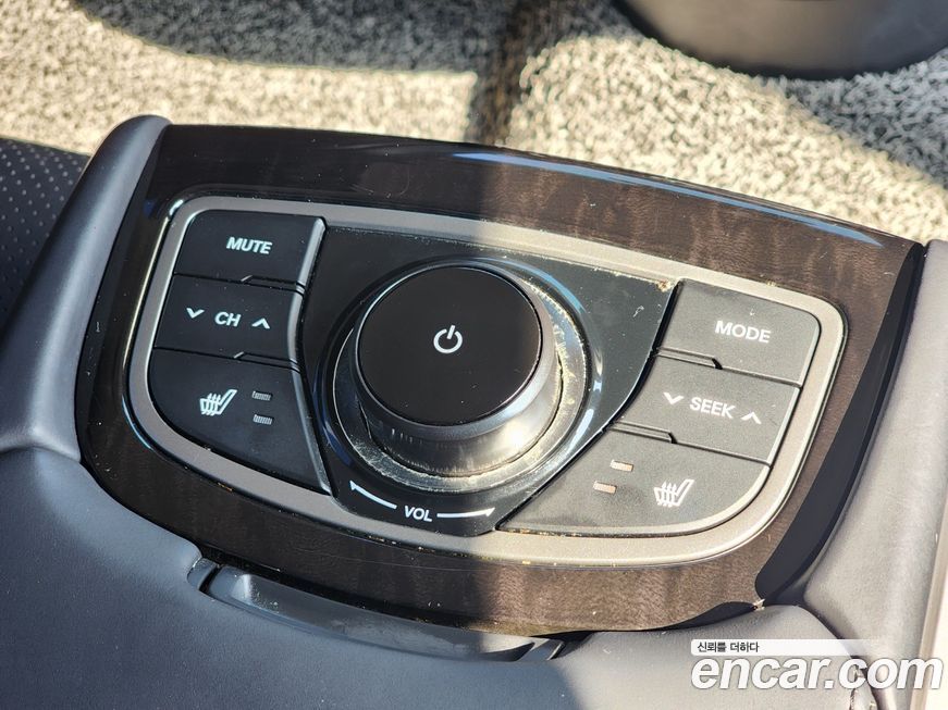 Hyundai Grandeur 2013