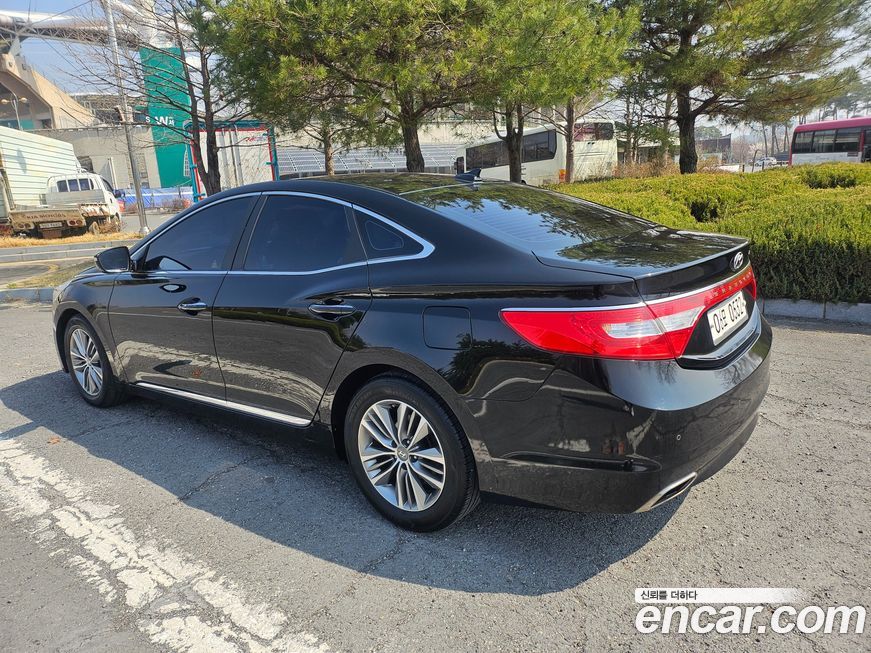 Hyundai Grandeur 2016