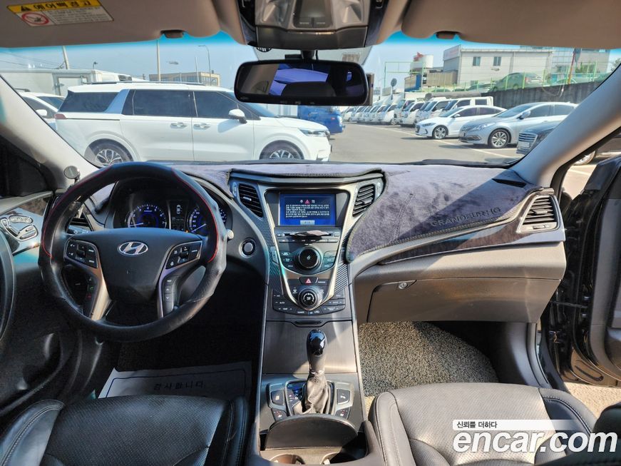 Hyundai Grandeur 2013