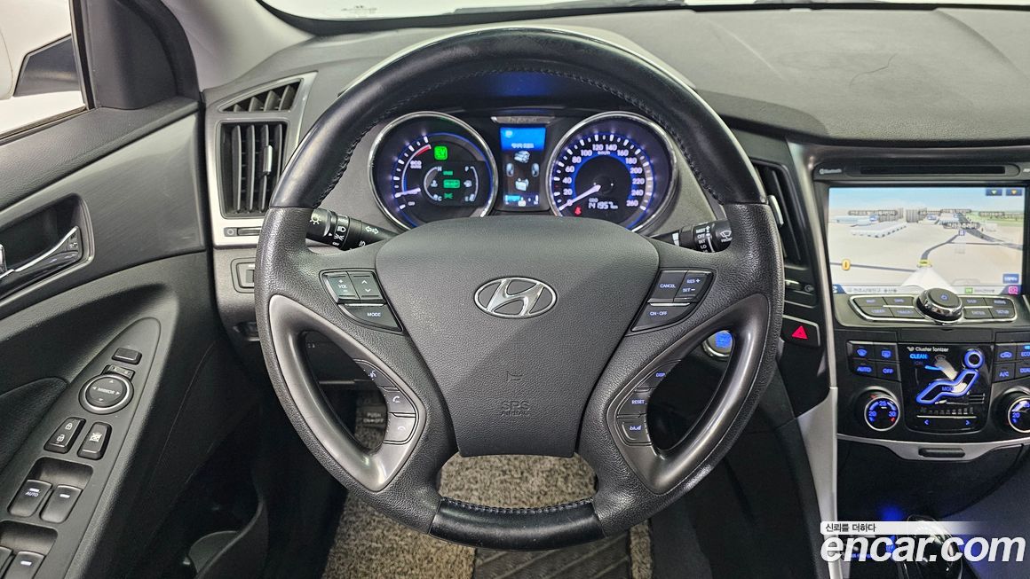 Hyundai Sonata 2013