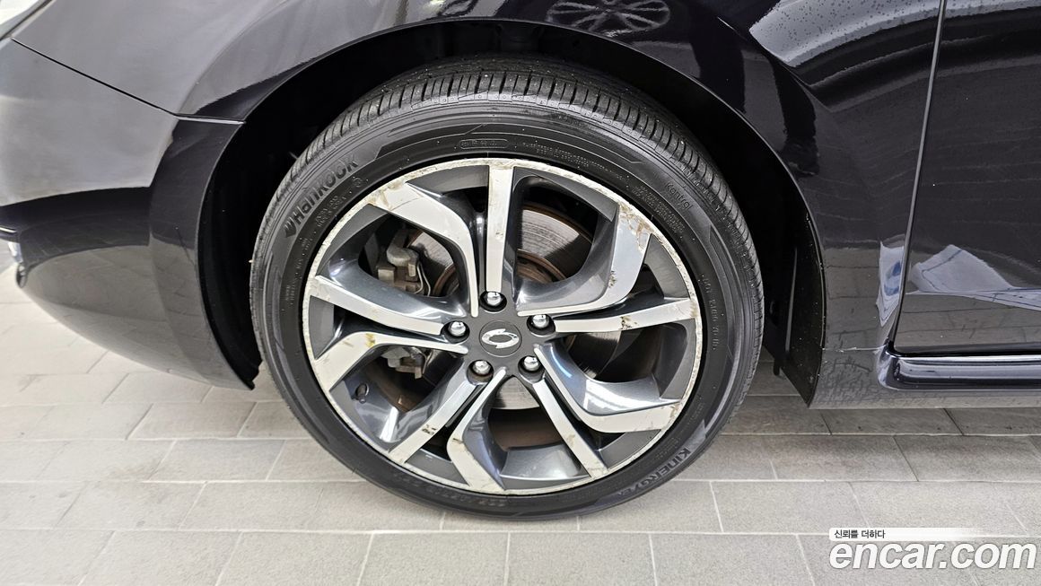 Renault-KoreaSamsung SM7 2012