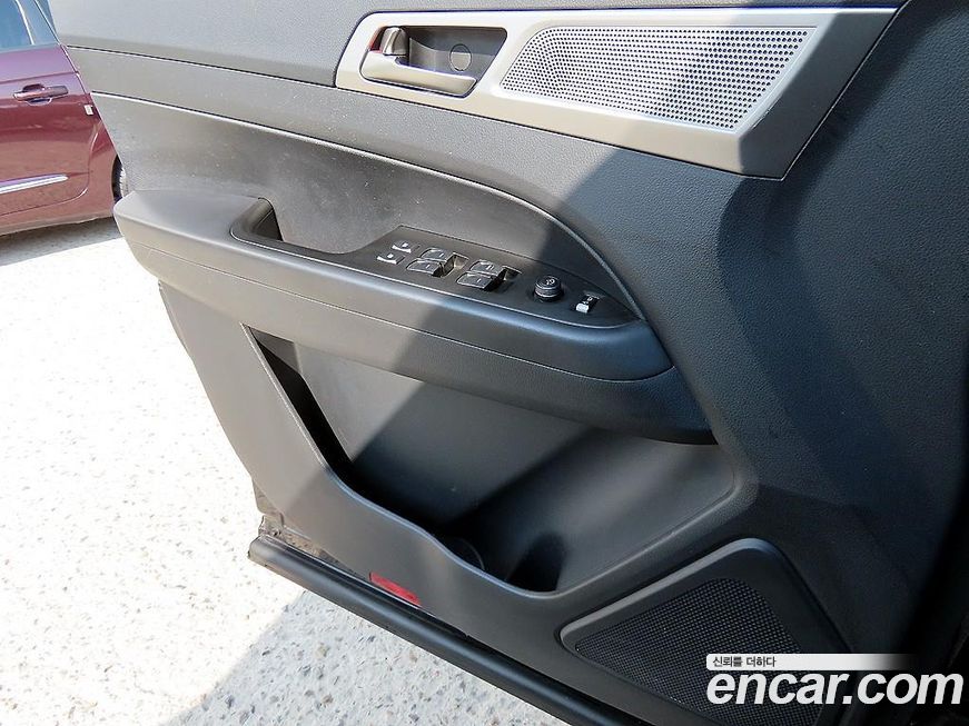 KG_Mobility_Ssangyong Rexton 2018