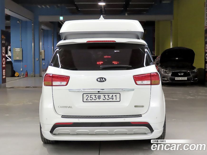 Kia Canival 2016