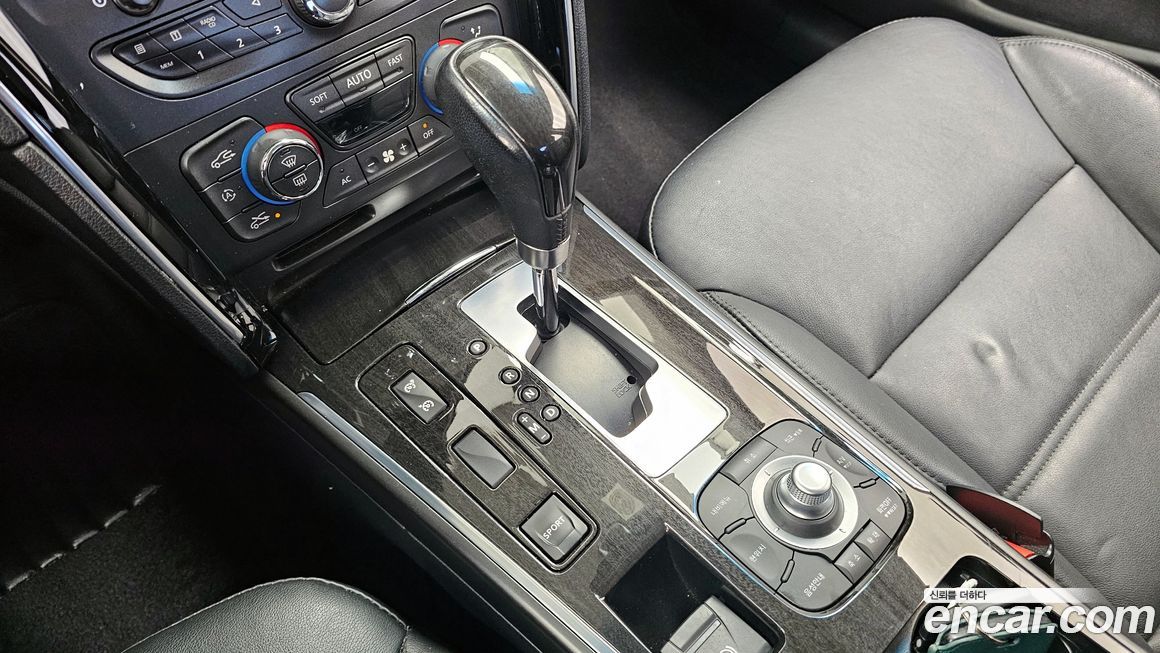 Renault-KoreaSamsung SM7 2012