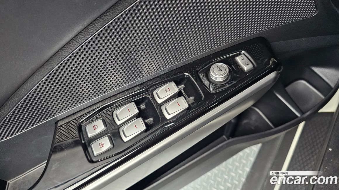 KG_Mobility_Ssangyong TIBOLI 2016