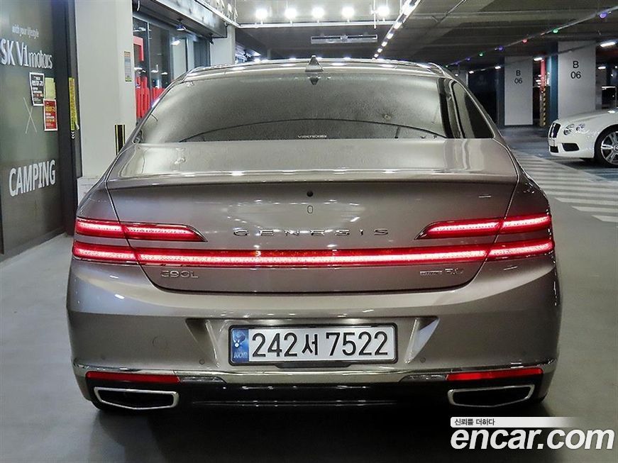 Genesis G90 2020