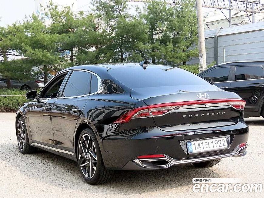 Hyundai Grandeur 2022