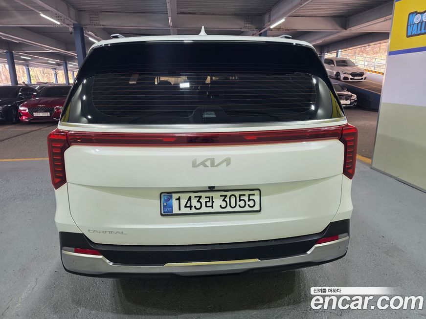 Kia Canival 2024