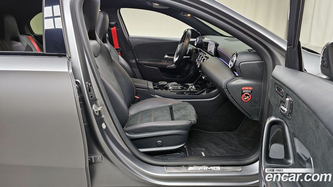 Mercedes-Benz A-Class 2021