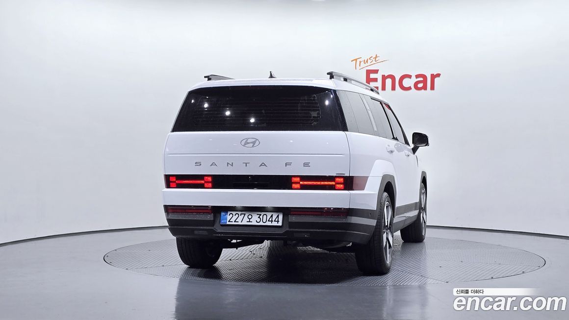 Hyundai Santafe 2025