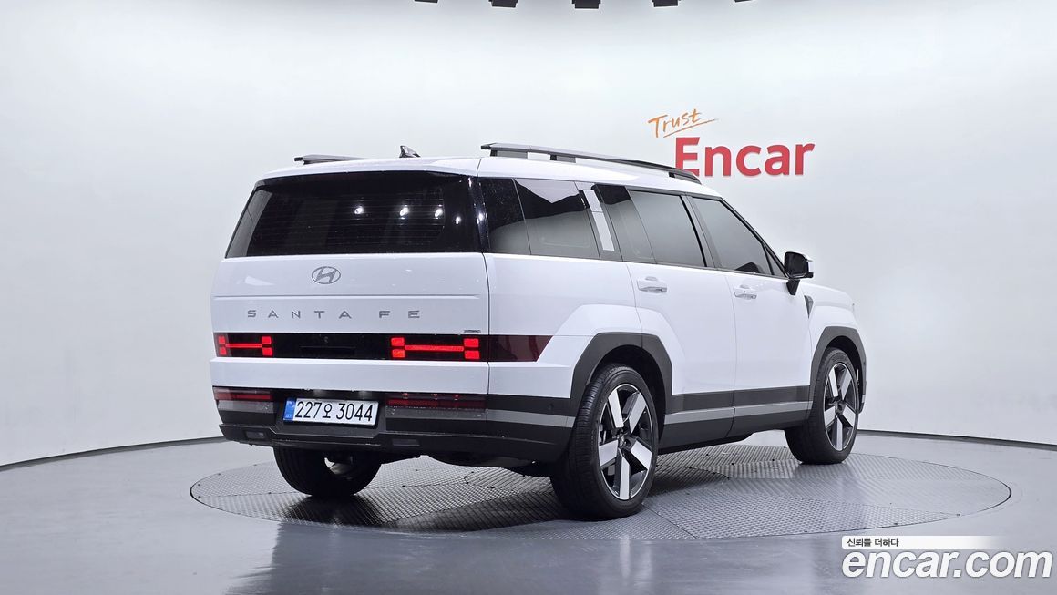 Hyundai Santafe 2025