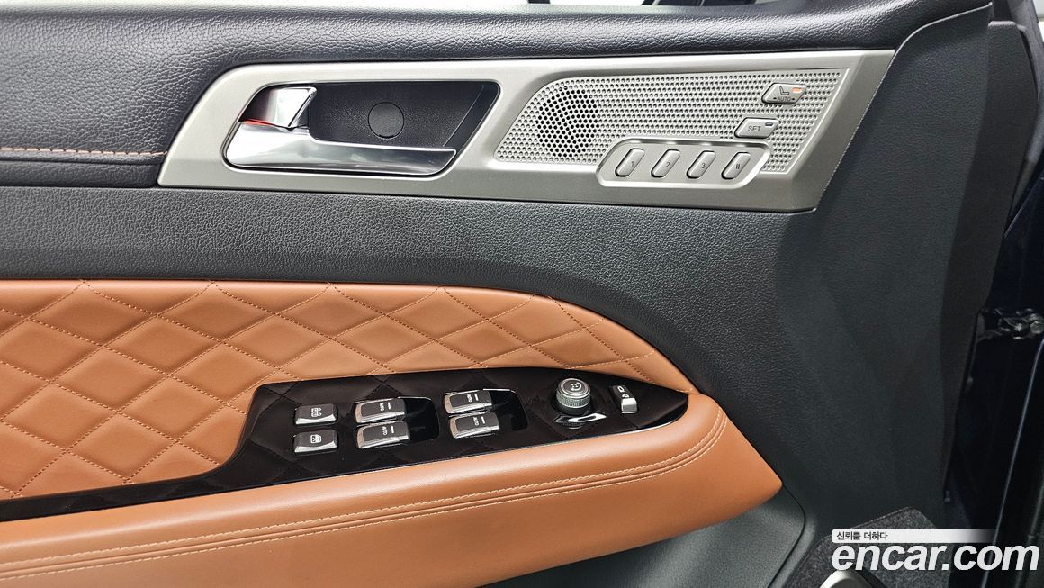 KG_Mobility_Ssangyong Rexton 2018