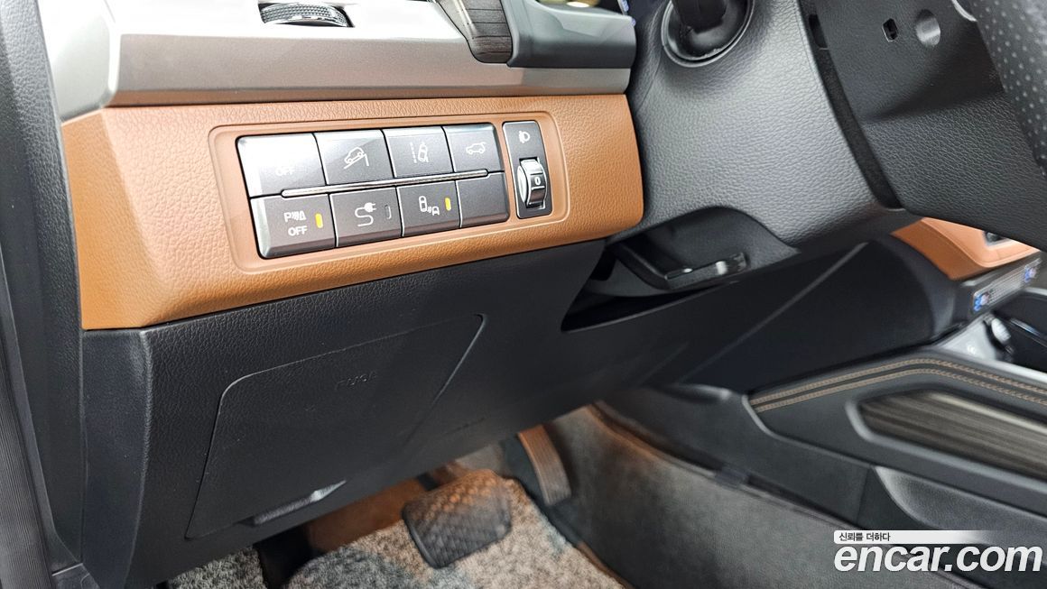 KG_Mobility_Ssangyong Rexton 2018