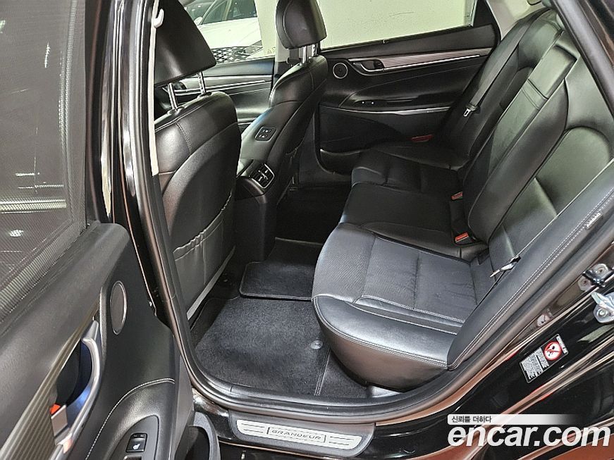 Hyundai Grandeur 2017