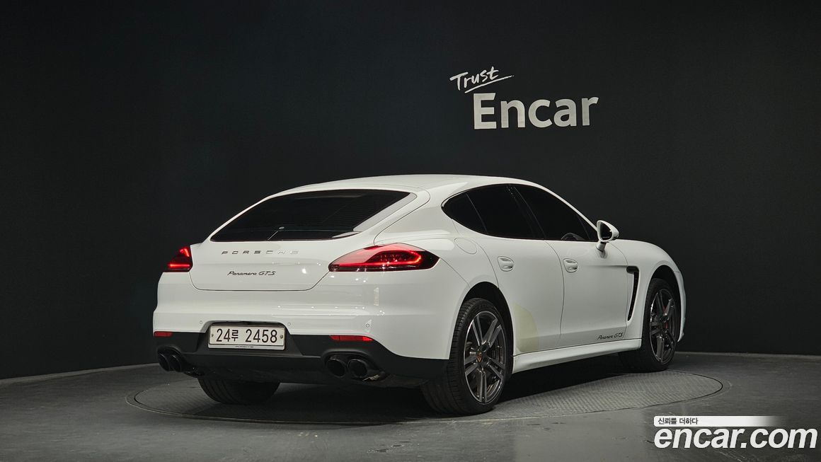 Porsche Panamera 2014