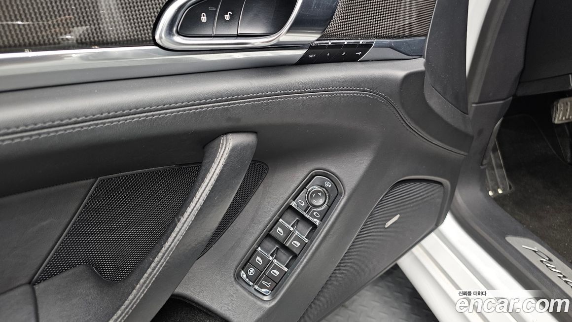 Porsche Panamera 2014