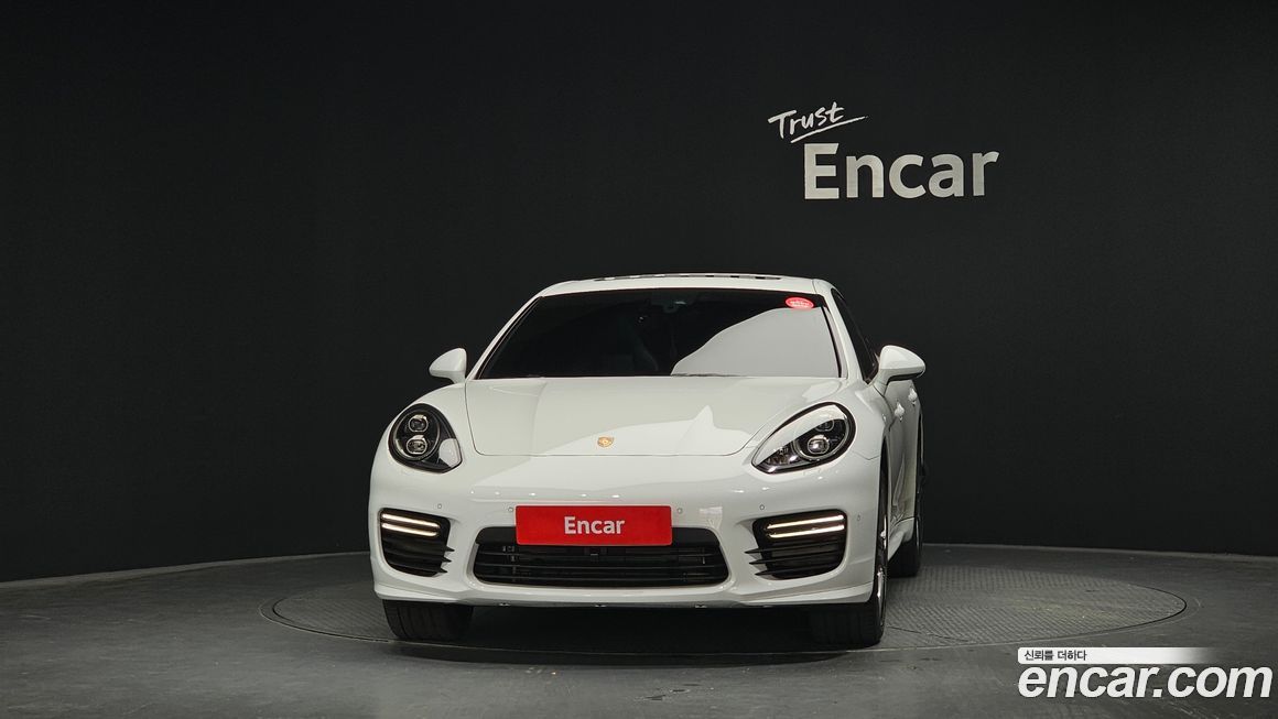 Porsche Panamera 2014