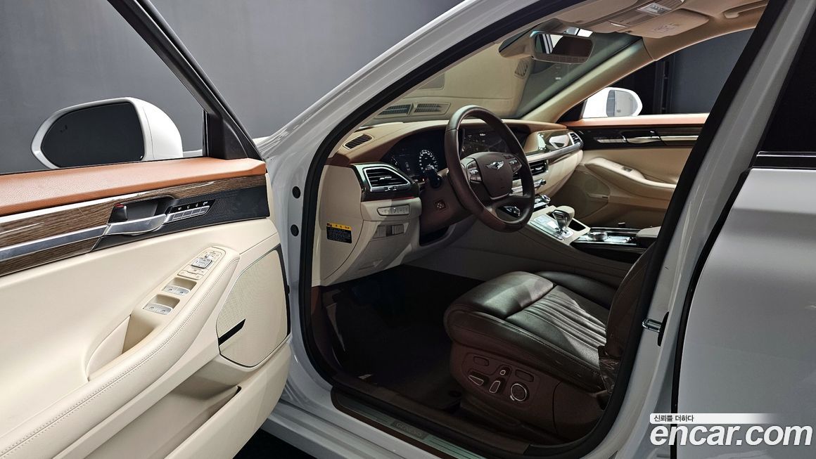 Genesis G90 2021