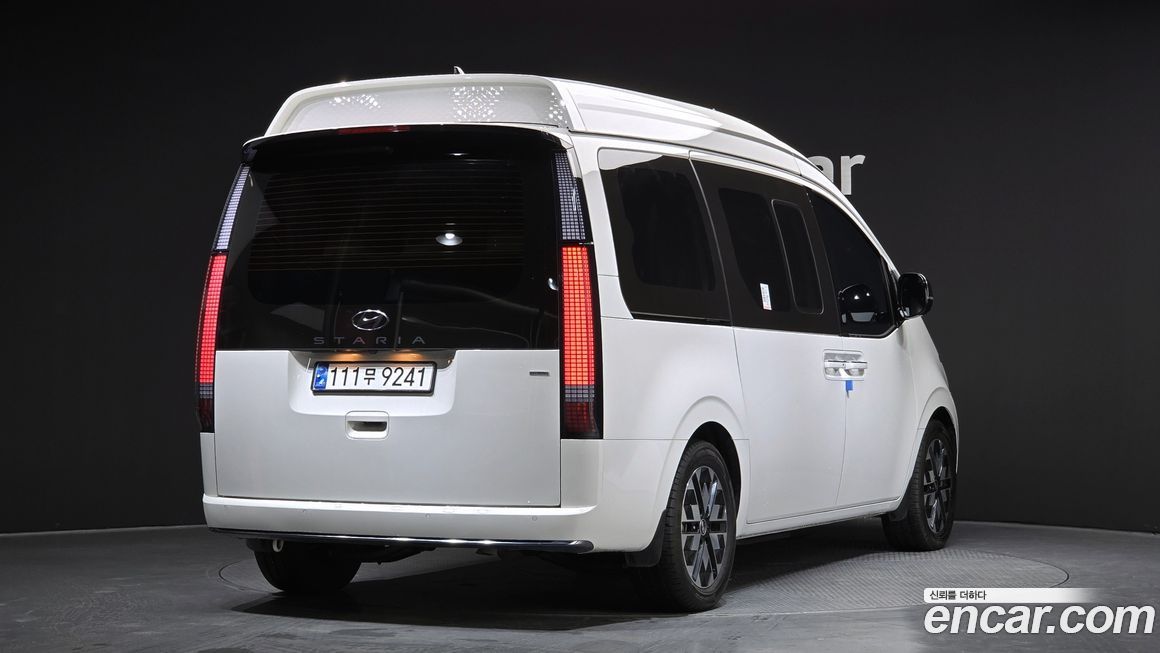 Hyundai Staria 2024
