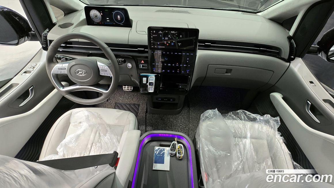 Hyundai Staria 2024