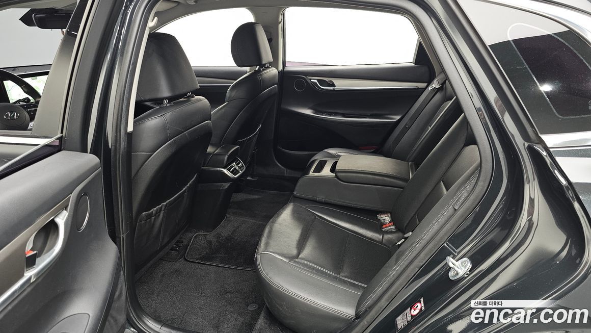 Hyundai Grandeur 2021