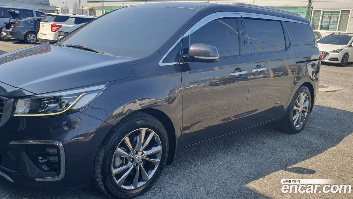 Kia Canival 2019