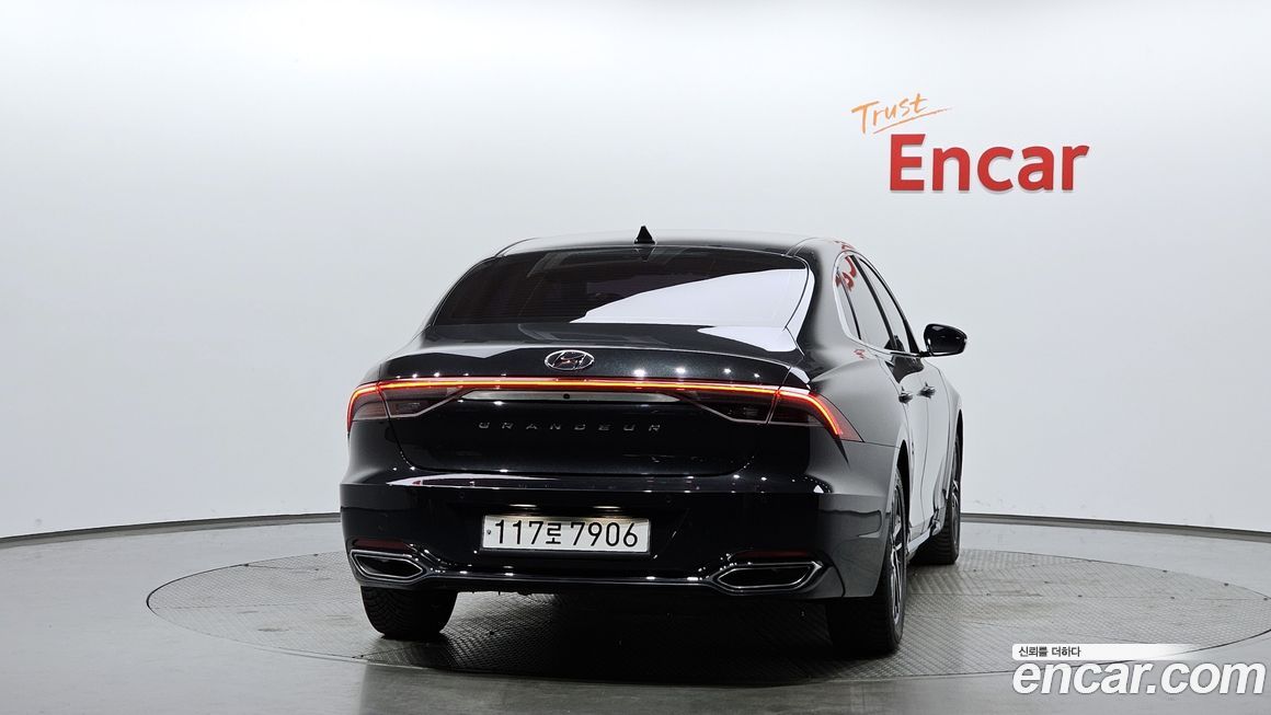 Hyundai Grandeur 2021