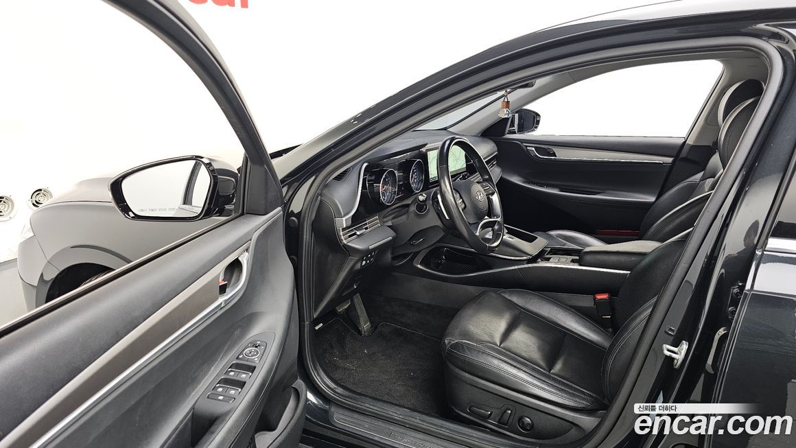 Hyundai Grandeur 2021