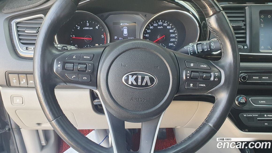 Kia Canival 2019