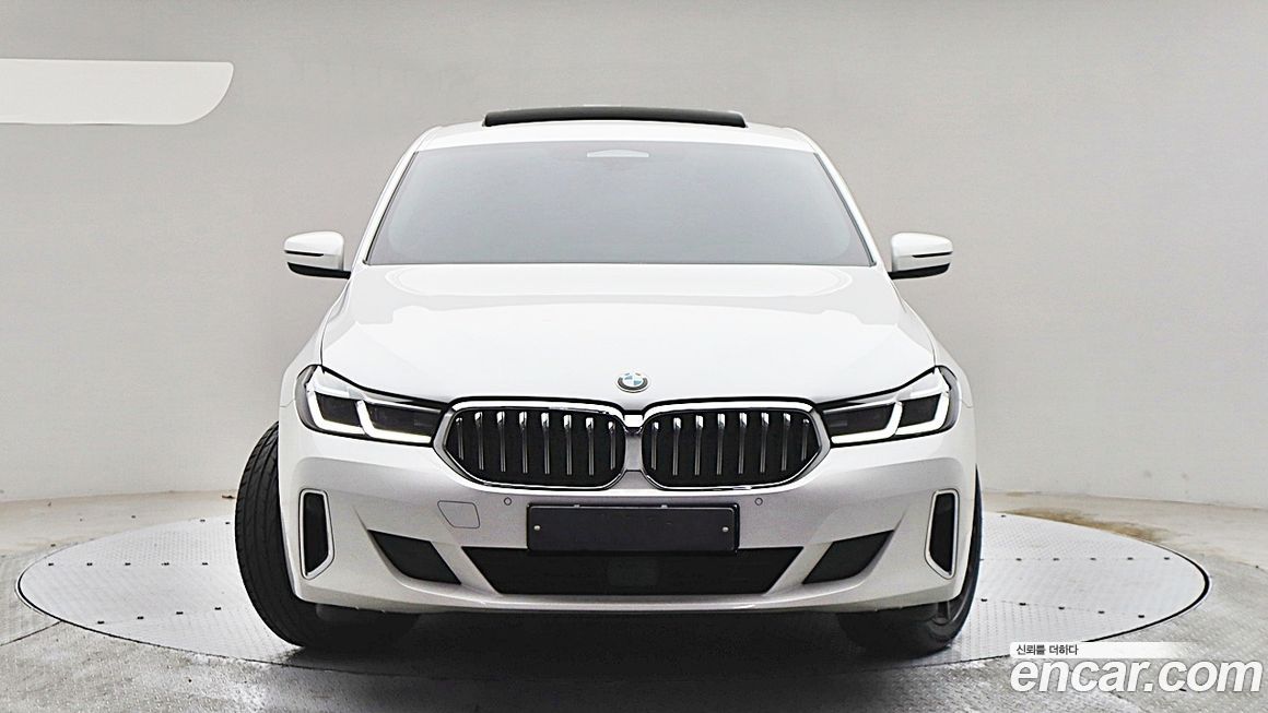 BMW Gran Turismo 2023